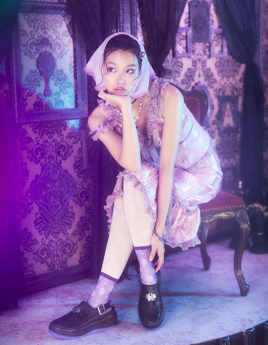 26SS CONVERSE ANNA SUI